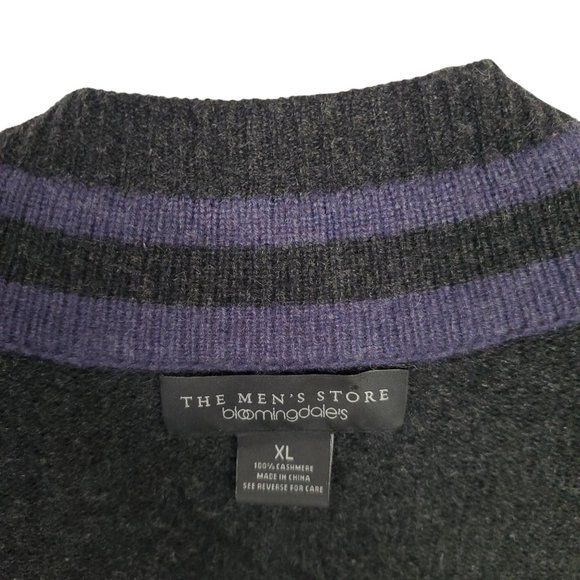 Bloomingdales The Mens Store Sz XL Sweater Cashmere V-neck Pullover Gray Purple - Picture 5 of 12